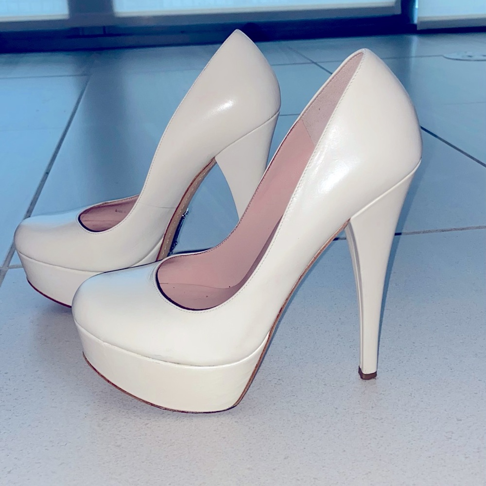 alejandro ingelmo heels 8